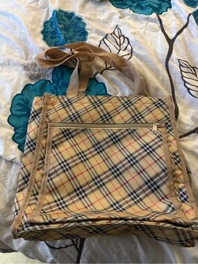 Classic Plaid lunch Bag in Beige - Women Bags